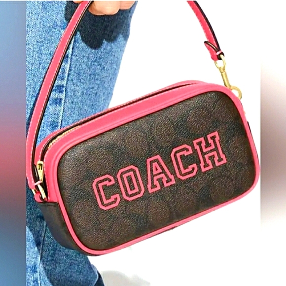 COACH VARSITY JAIME MOTIF MONOGRAM CANVAS WRISTLET NWT RARE NO LONGER MADE - Picture 2 of 13